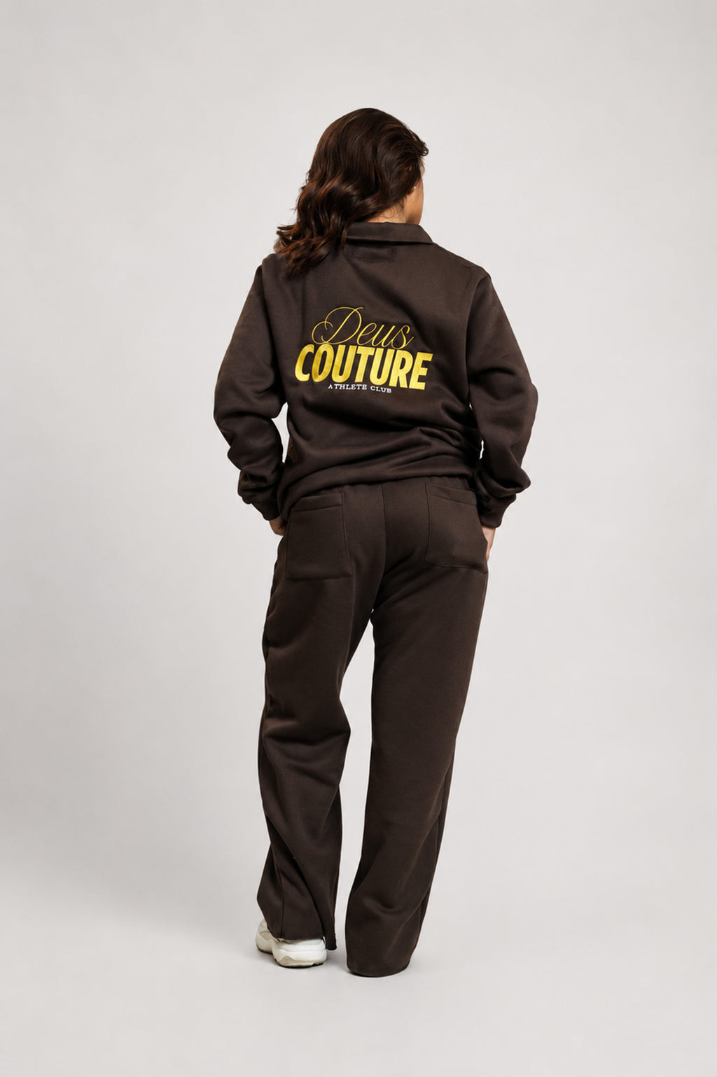 Athlete Club Sweat Pants in Chocolate Brown