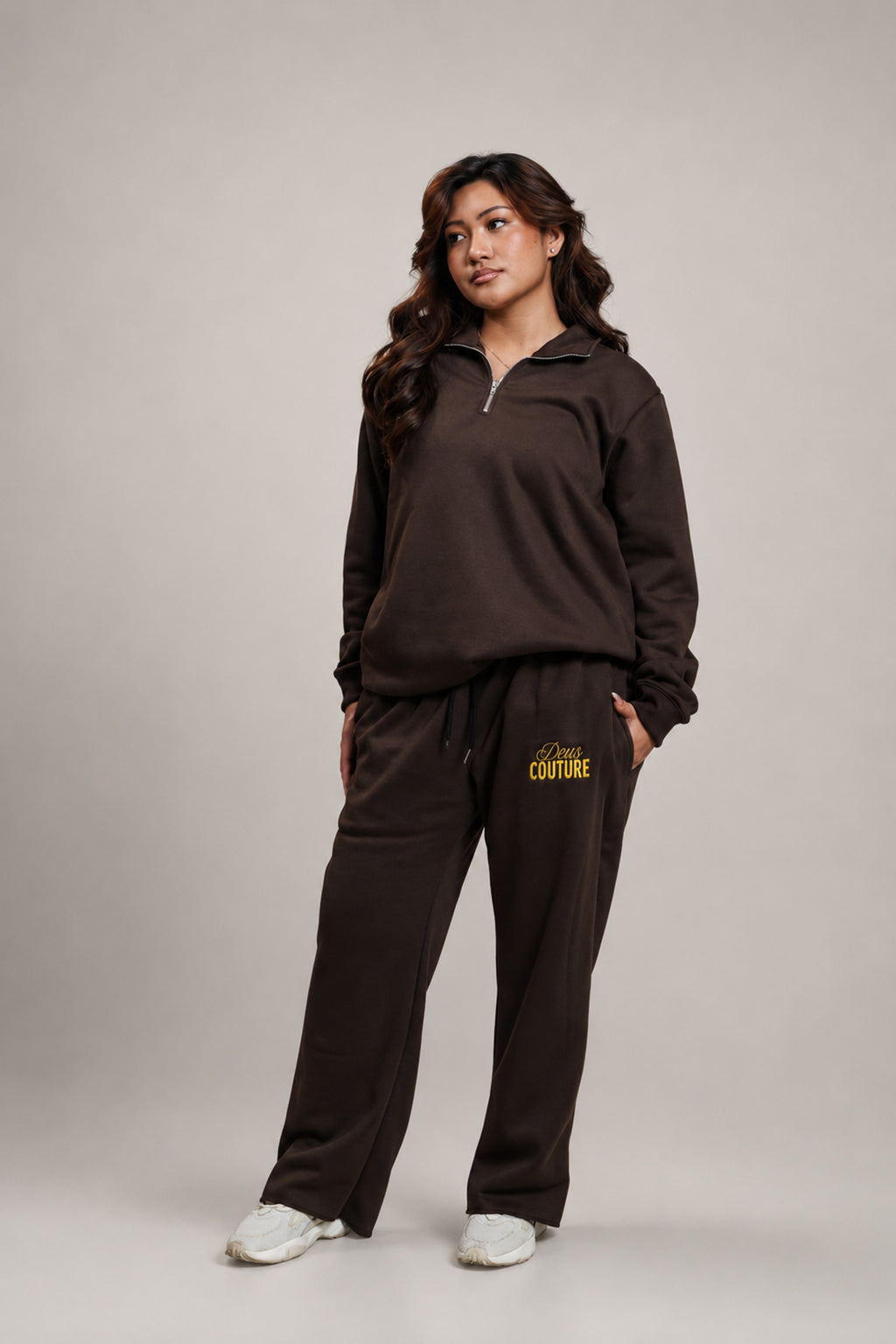 Athlete Club Quarter Zip in Chocolate Brown